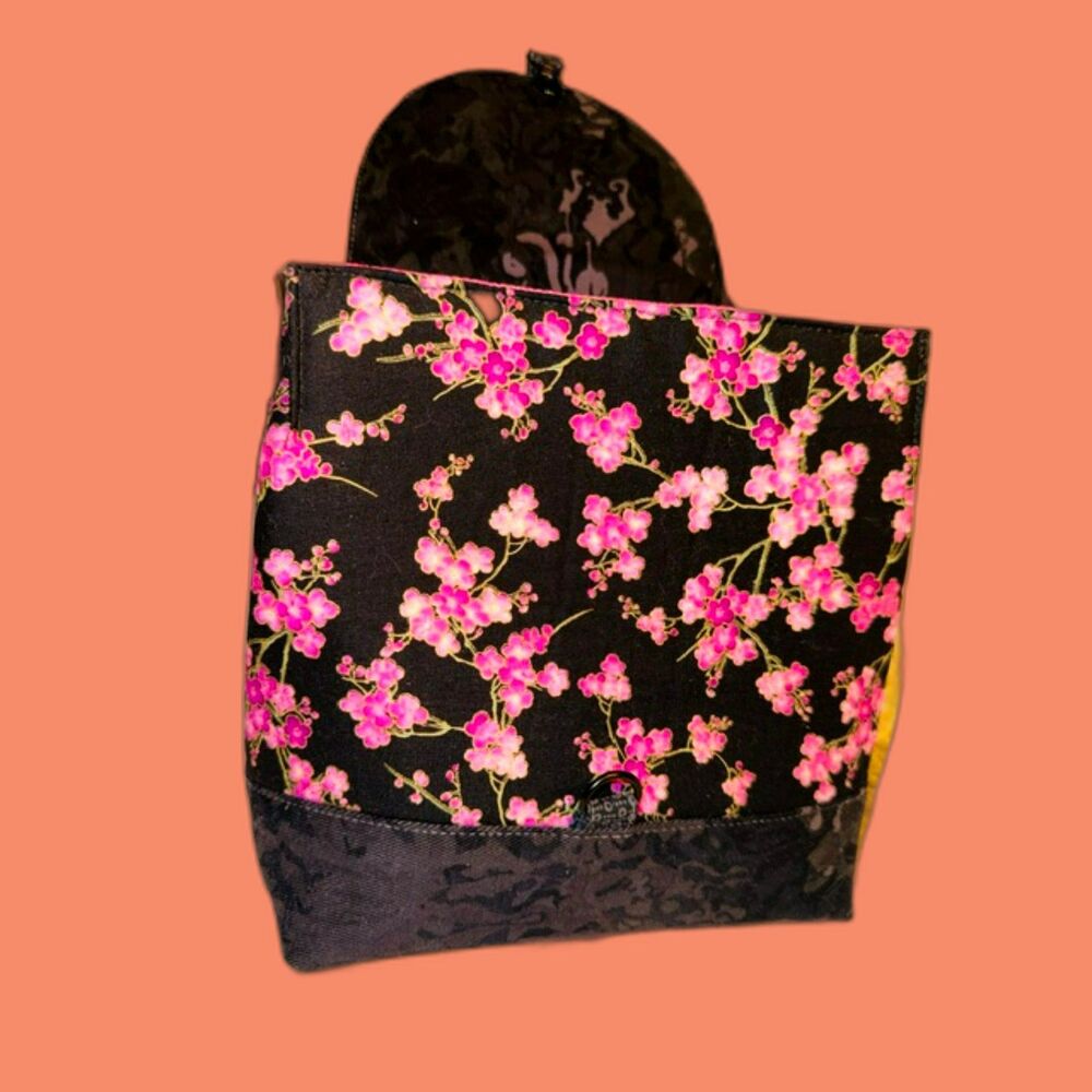 Anastasia Crossbody Bag
